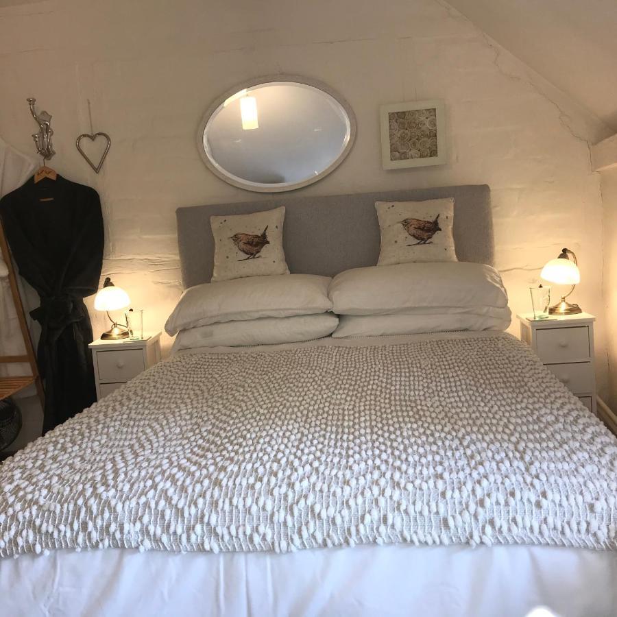Monkspool B&B Church End Екстериор снимка