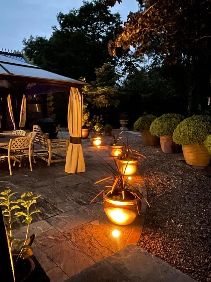 Monkspool B&B Church End Екстериор снимка